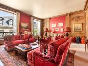 Vente Appartement 7 pièces 191.97 m2 Paris 8ème