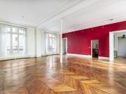 Vente Appartement 7 pièces 226.39 m2 Paris 20ème