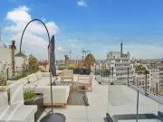 Vente Appartement 7 pièces 226.55 m2 Paris 16ème