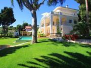 Vente Villa 7 pièces 230 m2 Antibes