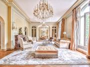 Vente Appartement 7 pièces 325.23 m2 Paris 16ème
