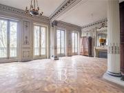 Vente Appartement 8 pièces 160.54 m2 Bordeaux
