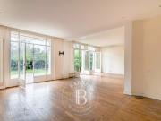 Vente Appartement 8 pièces 229.43 m2 Neuilly sur Seine