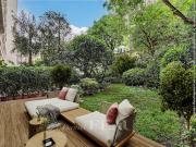 Vente Appartement 8 pièces 256.61 m2 Paris 16ème