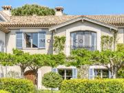 Vente Bastide de Luxe au Cap d’Antibes – Un Écrin...
