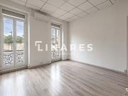 Vente Bureaux 11 pièces 199.66 m2 Marseille 14ème