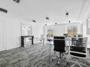 Vente Bureaux 5 pièces 142 m2 Paris 8ème