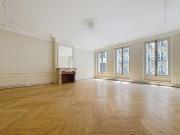 Vente Bureaux 7 pièces 203.7 m2 Paris 8ème Vente Bureaux 7 pièces 203.7 m2 Paris 8ème
