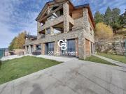 Vente Chalet 8 pièces 356.5 m2 Eyne