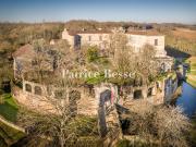 Vente Château 12 pièces 1980 m2 Condom
