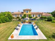 Vente Château 14 pièces 550 m2 Bordeaux