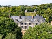 Vente Château 20 pièces 936 m2 Tours