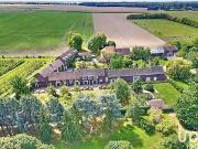 Vente Domaine 30 pièces 2267 m2 Orgeval