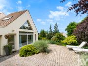 VENTE d'une maison de 10 pièces, 5 chambres, 350 m²...
