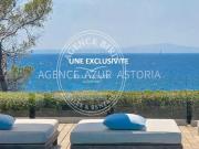 Vente Exclusive D'une Villa D'exception En Bord...