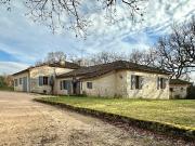 Vente Ferme 7 pièces 255 m2 Auch