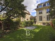 Vente Hôtel particulier 10 pièces 280 m2 Neuilly sur Seine