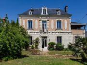 Vente Maison de ville 7 pièces 187 m2 Bourgueil