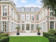 Vente Hôtel particulier 9 pièces 958 m2 Lille