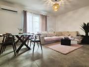 Vente Immeuble 8 pièces 177.12 m2 Avignon