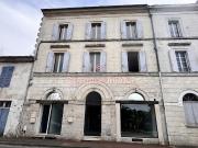 Vente Immeuble 8 pièces 250 m2 Riberac