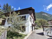 Vente Maison 10 pièces 206 m2 Aigueblanche