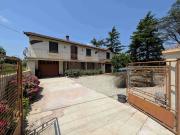 Vente Maison 10 pièces 208 m2 Satolas et Bonce