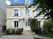Vente Maison 10 pièces 235 m2 Asnieres sur seine
