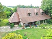 Vente Maison 10 pièces 235 m2 La Villeneuve en Chevrie