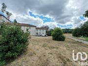 Vente Maison 10 pièces 235 m2 Rochechouart