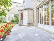 Vente Maison 10 pièces 244 m2 Niort