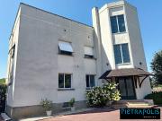 Vente Maison 10 pièces 254.74 m2 Montmerle sur saone