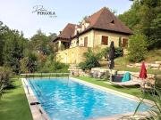 Vente Maison 10 pièces 257 m2 Aubas