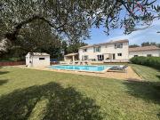 Vente Maison 10 pièces 270 m2 Sainte Cécile les Vignes