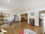 Vente Maison 10 pièces 338.84 m2 Nanteuil en Vallée