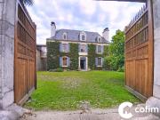 Vente Maison 10 pièces 343 m2 Pau