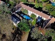 Vente Maison 10 pièces 400 m2 Morlaàs