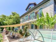 Vente Maison 11 pièces 265 m2 Ambilly