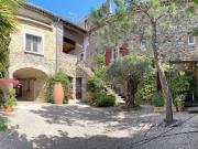 Vente Maison 11 pièces 299 m2 Saint Julien les Rosiers