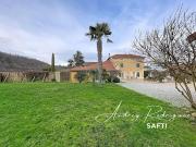 Vente Maison 11 pièces 310 m2 Charmes sur l'Herbasse