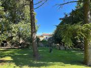 Vente Maison 11 pièces 600 m2 Nimes