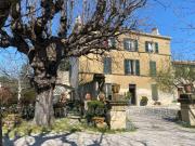 Proche St Rémy de Provence, Propriété du XVIII? siècle,...