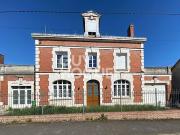 Vente Maison 12 pièces 240 m2 Laon