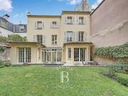 Vente Maison 12 pièces 333.83 m2 Versailles