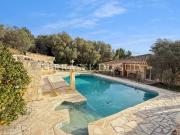 Vente Maison 132 m2 + Dépendance de 43 m2, Garages de...