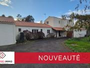 Vente Maison 13 pièces 275.5 m2 Mareuil sur Lay Dissais