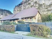 Vente Maison 13 pièces 440 m2 Saint Christophe la Grotte