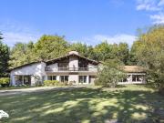 Vente Maison 13 pièces 464 m2 Gaillan en Médoc