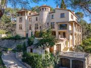 Vente Maison 18 pièces 1000 m2 Aix en Provence
