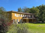 Vente Maison 21 pièces 400 m2 Hautefort